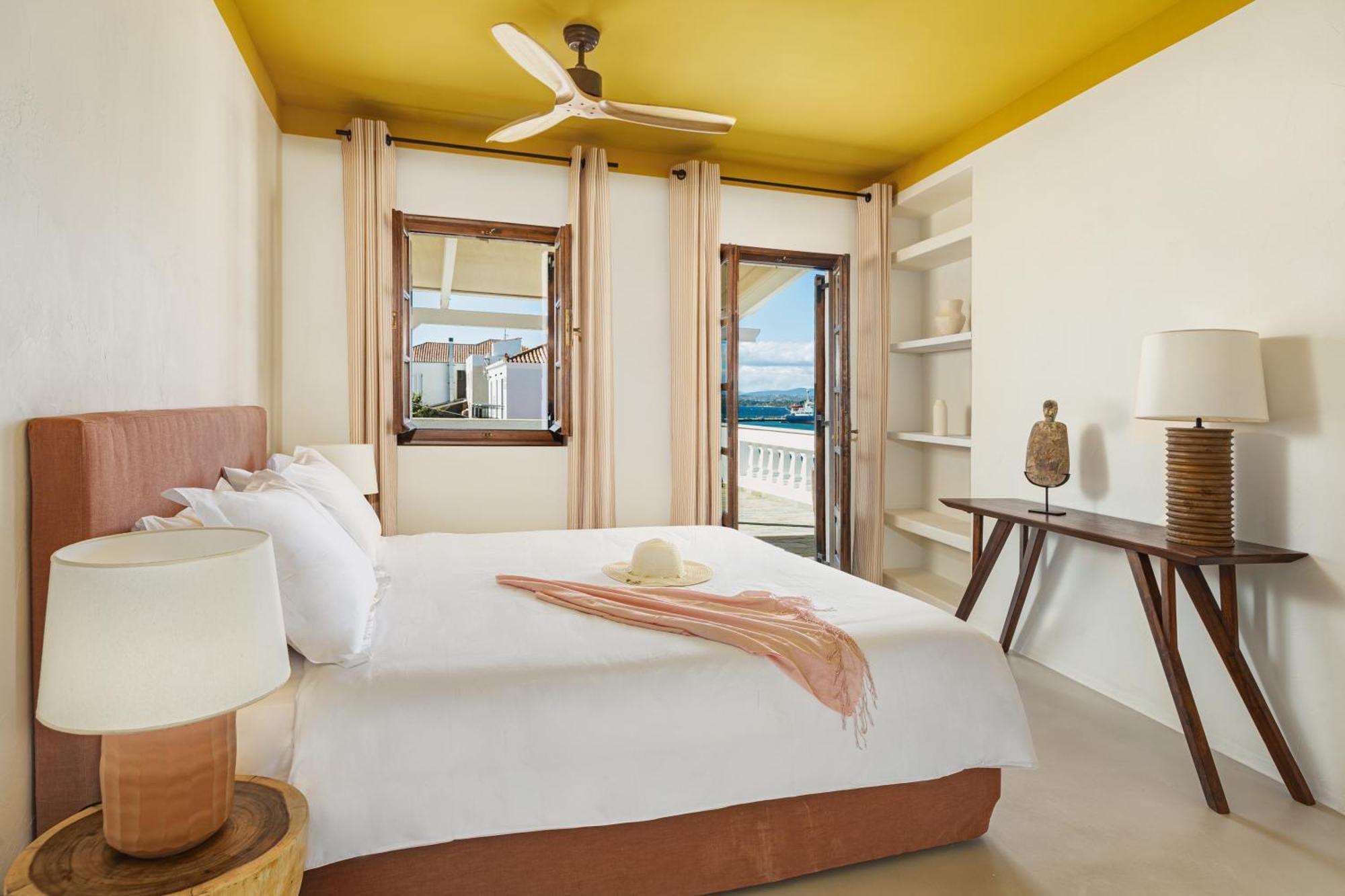 Hotel Teresa Spetses Exteriér fotografie