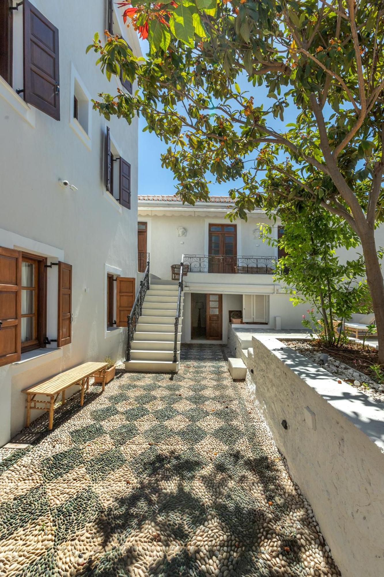 Hotel Teresa Spetses Exteriér fotografie
